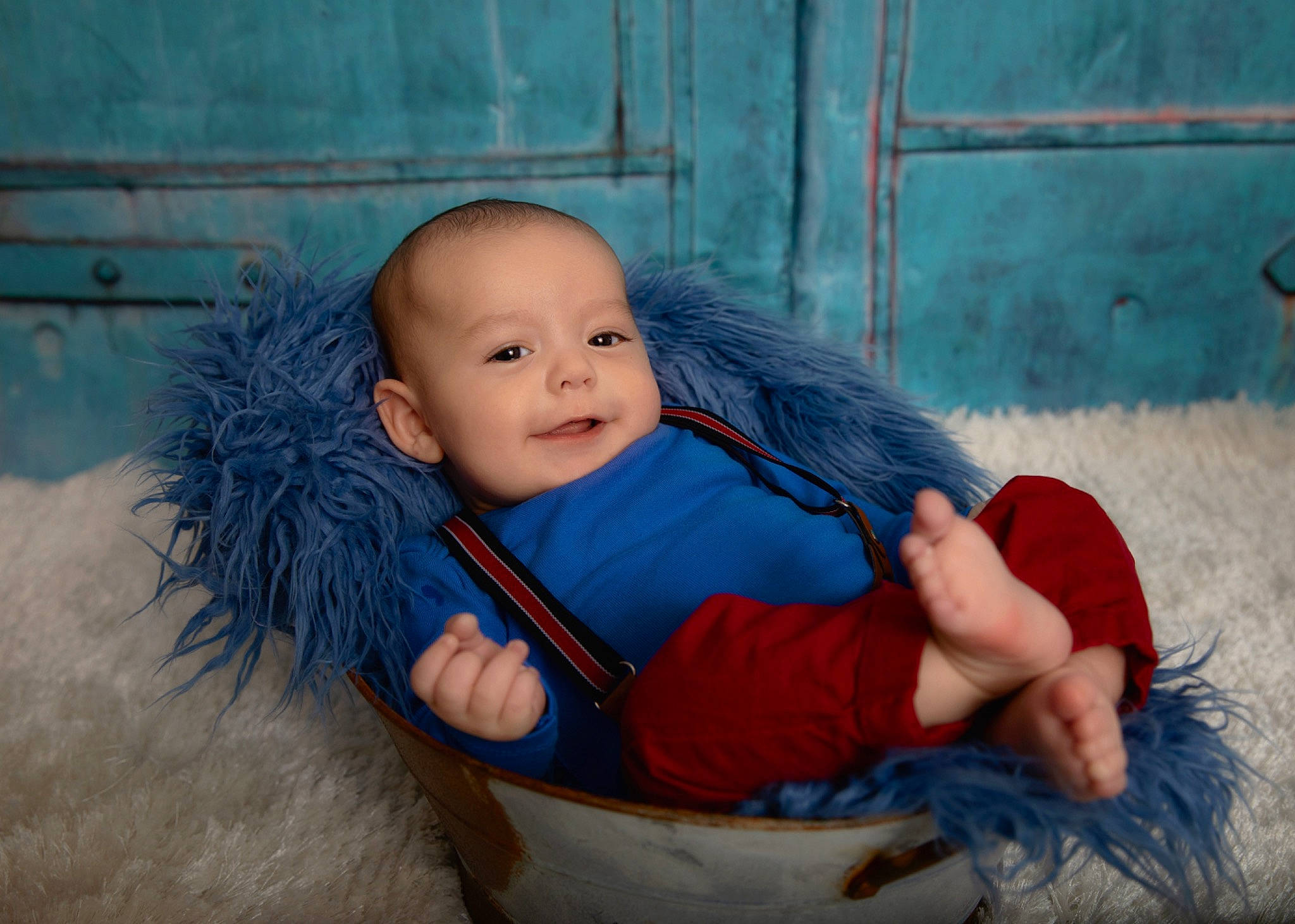 Brock is registered to the contest to win money with this photo: arm, baby, barefoot, child, comfort, electric_blue, eye, face, finger, foot, fun, grass, happy, interaction, leg, leisure, person, skin, smile, toddler