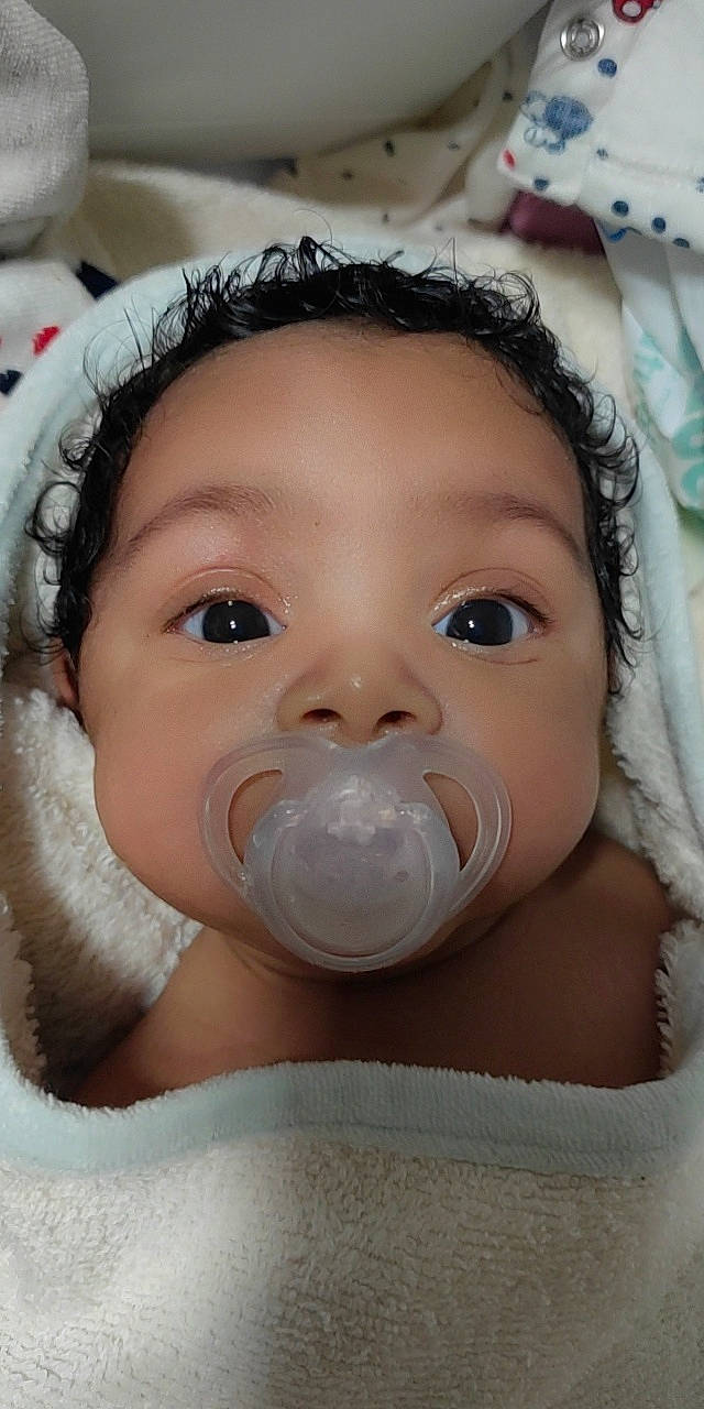 Aylie participe au concours pour gagner de l'argent avec cette photo : cheek, chin, ear, eye, eyebrow, eyelash, face, forehead, hair, hairstyle, happy, head, iris, jaw, lip, mouth, nose, organ, person, skin