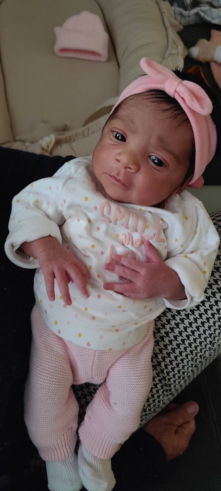 Aylie participe au concours pour gagner de l'argent avec cette photo : baby, baby_products, baby_toddler_clothing, cap, cheek, child, chin, comfort, eye, face, head, headgear, iris, linens, lip, nose, person, pink, skin, sleeve