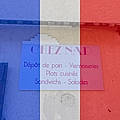 Chez N. É.