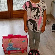 Jessica participe au concours pour gagner de l'argent avec cette photo :