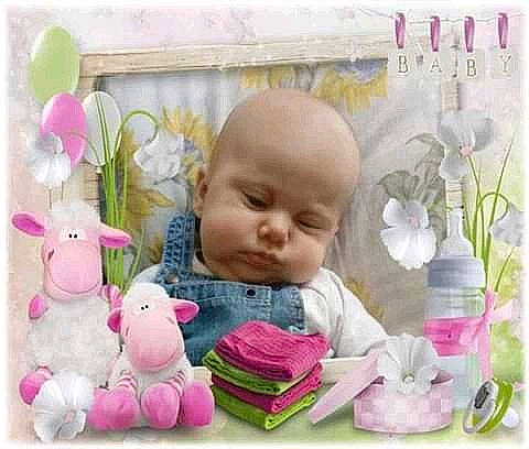 Laurie a rejoint le concours — aidez-le/la à gagner de superbes lots ! baby, cheek, child, person, photography, pink, product, room, smile, stuffed_toy, toddler, toy