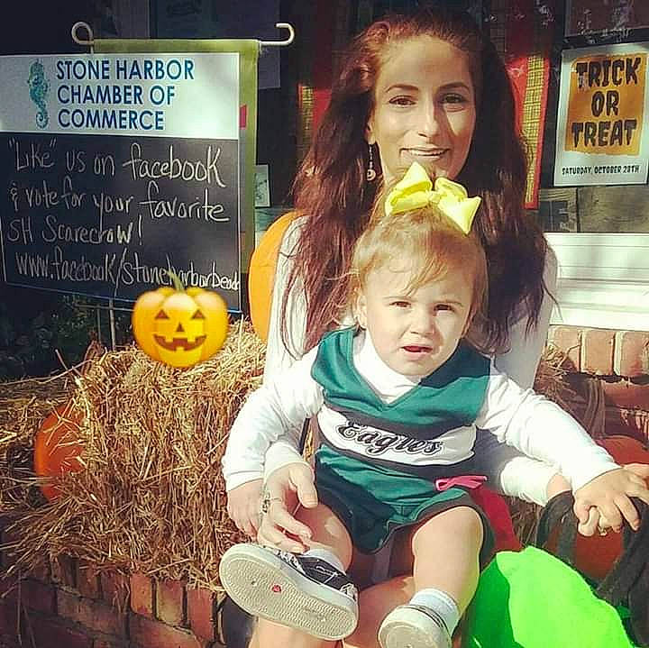 Noel joined the competition — help win amazing prizes! child, daughter, day, emotion, facial_expression, fun, girl, happiness, hug, interaction, joy, person, play, product, smile, square, toddler