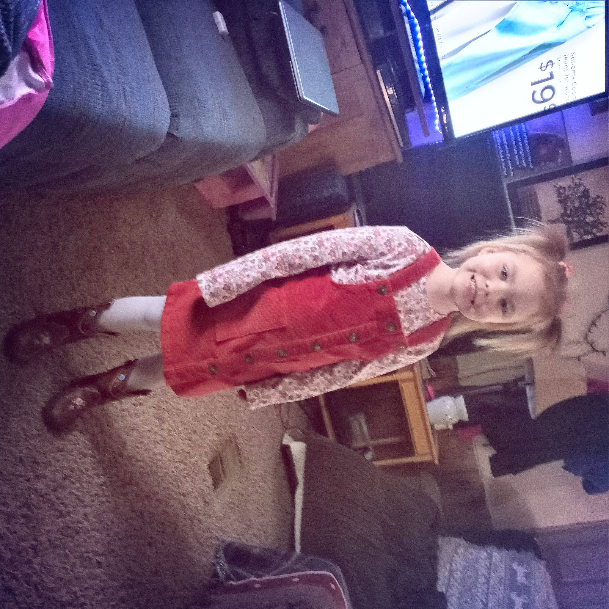 Kaitlyn joined the competition — help win amazing prizes! beauty, cloud, comfort, cool, finger, fun, happy, human_leg, joy, line, magenta, metal, meteorological_phenomenon, morning, music_venue, passenger, person, sky, sportswear, square