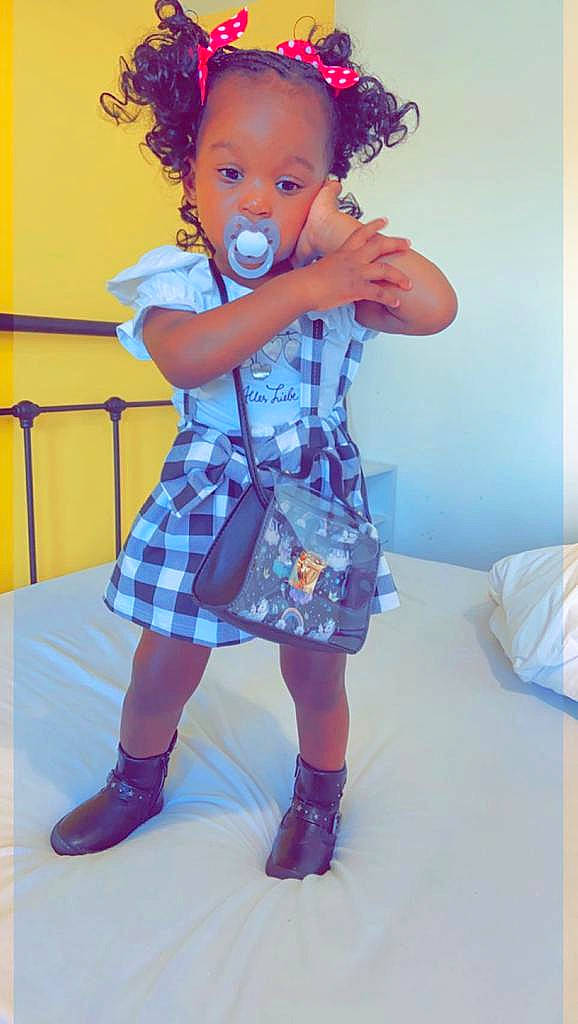 Amanda participe au concours pour gagner de l'argent avec cette photo : azure, baby_toddler_clothing, child, clothing, dress, electric_blue, fashion_design, fun, happy, hat, human_leg, magenta, pattern, person, pink, plaid, purple, tartan, textile, toddler