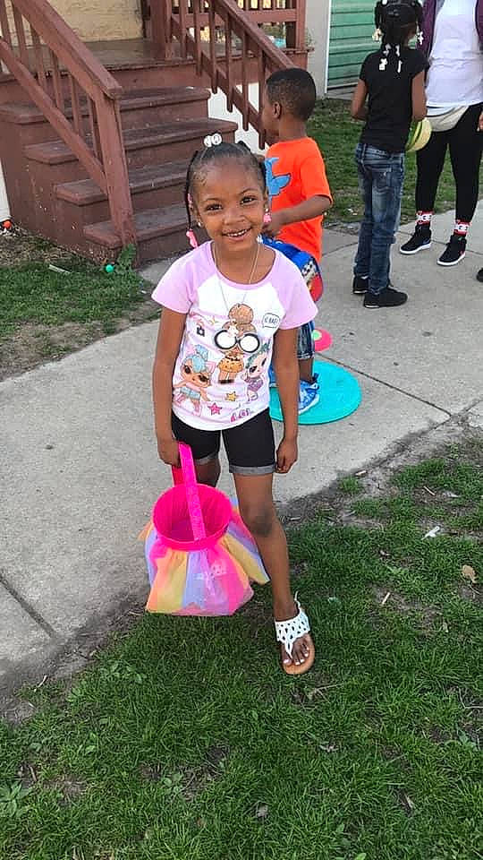 Brooklyn joined the competition — help win amazing prizes! child, event, footwear, fun, grass, happy, joy, lawn, leg, leisure, magenta, person, pink, recreation, sandal, shoe, shorts, smile, sneakers, t_shirt