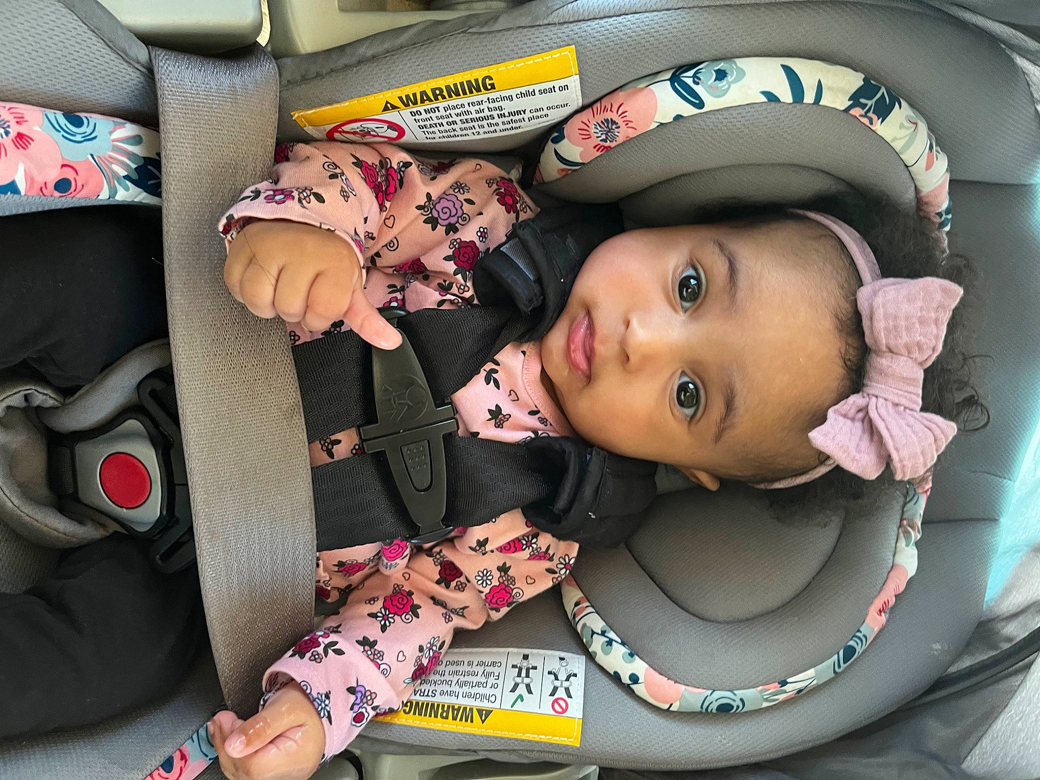 Alaiya is registered to the contest to win money with this photo: auto_part, baby, baby_carriage, baby_in_car_seat, baby_products, baby_toddler_clothing, car_seat, cheek, child, comfort, family_car, fashion_accessory, fun, hat, person, product, sitting, smile, sun_hat, toddler
