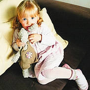 Clelya a rejoint le concours — aidez-le/la à gagner de superbes lots !