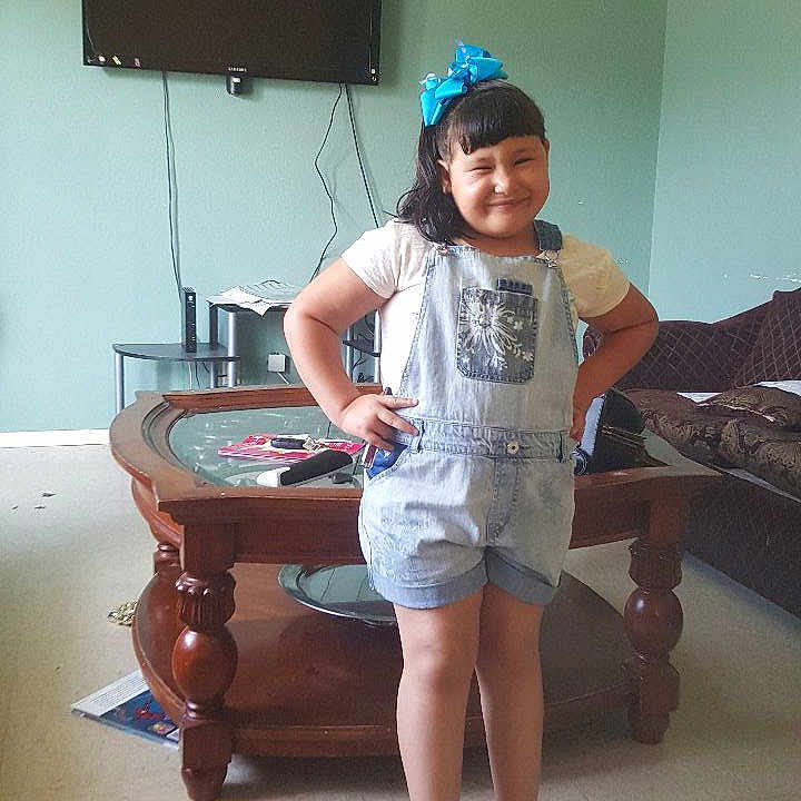 Valeria Bejarano joined the competition — help win amazing prizes!