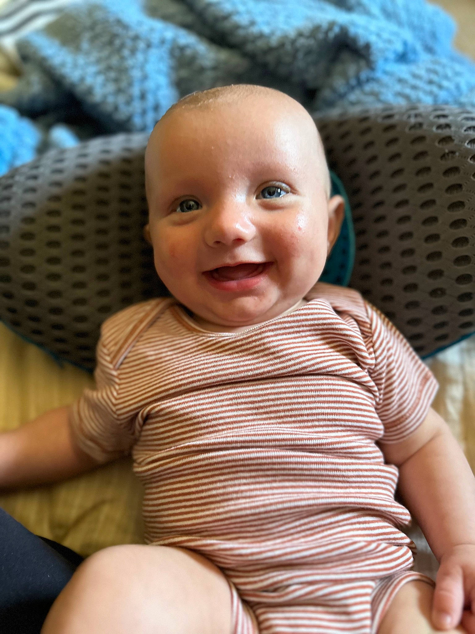 Allen is registered to the contest to win money with this photo: baby, baby_toddler_clothing, blue, cheek, chin, comfort, eye, facial_expression, finger, hairstyle, head, human_body, iris, joy, lip, mouth, nose, organ, person, skin