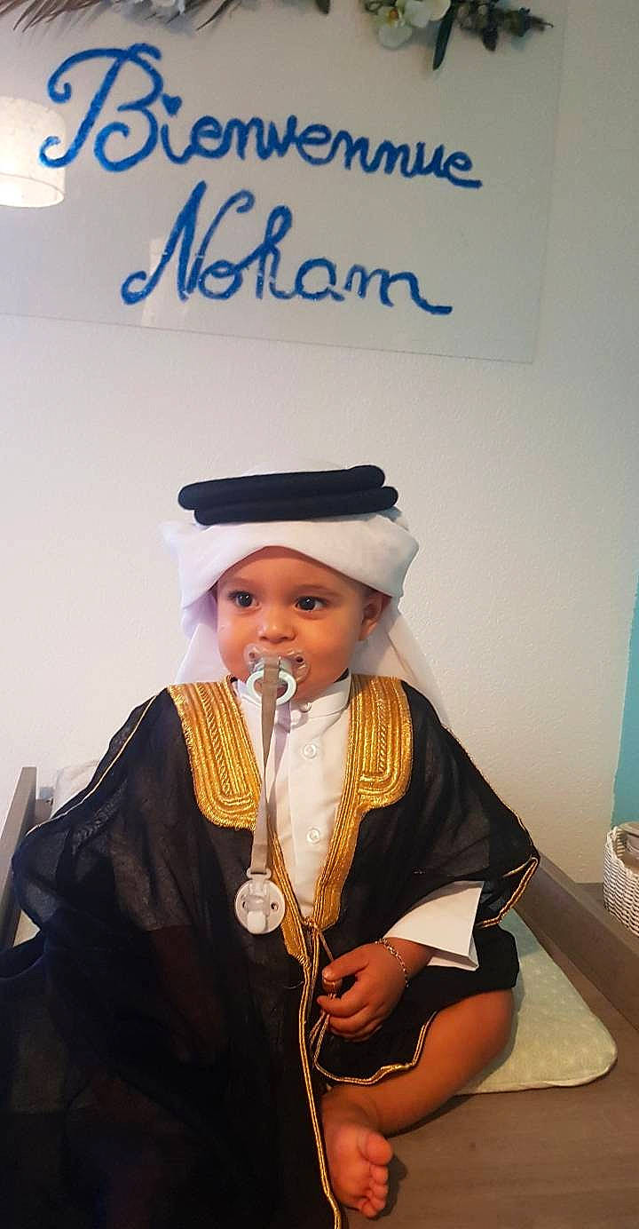 Noham a rejoint le concours — aidez-le/la à gagner de superbes lots ! headwear, person