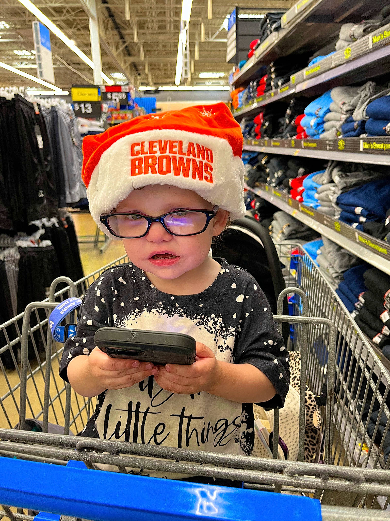 Lilly is registered to the contest to win money with this photo: baseball_cap, cap, convenience_store, customer, electric_blue, engineering, eyewear, fan, fun, grocery_store, headwear, market, person, personal_protective_equipment, recreation, retail, shopping, shopping_cart, sports_gear, supermarket