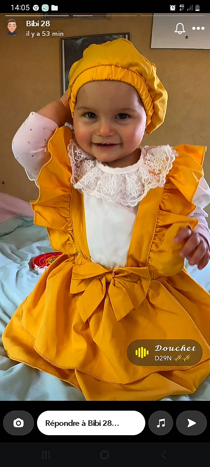 Nellya a rejoint le concours — aidez-le/la à gagner de superbes lots ! baby, baby_toddler_clothing, bow_tie, costume_hat, eye, face, fashion_design, glove, hairstyle, happy, head, headgear, headwear, jewellery, joy, necklace, outerwear, person, skin, sleeve