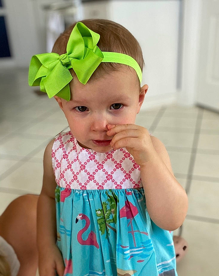 Kamilla is registered to the contest to win money with this photo: baby, baby_bloomers, baby_products, baby_toddler_clothing, child, clothing, dress, ear, fashion_accessory, hair_accessory, head, headband, headgear, pattern, person, sleeve, toddler