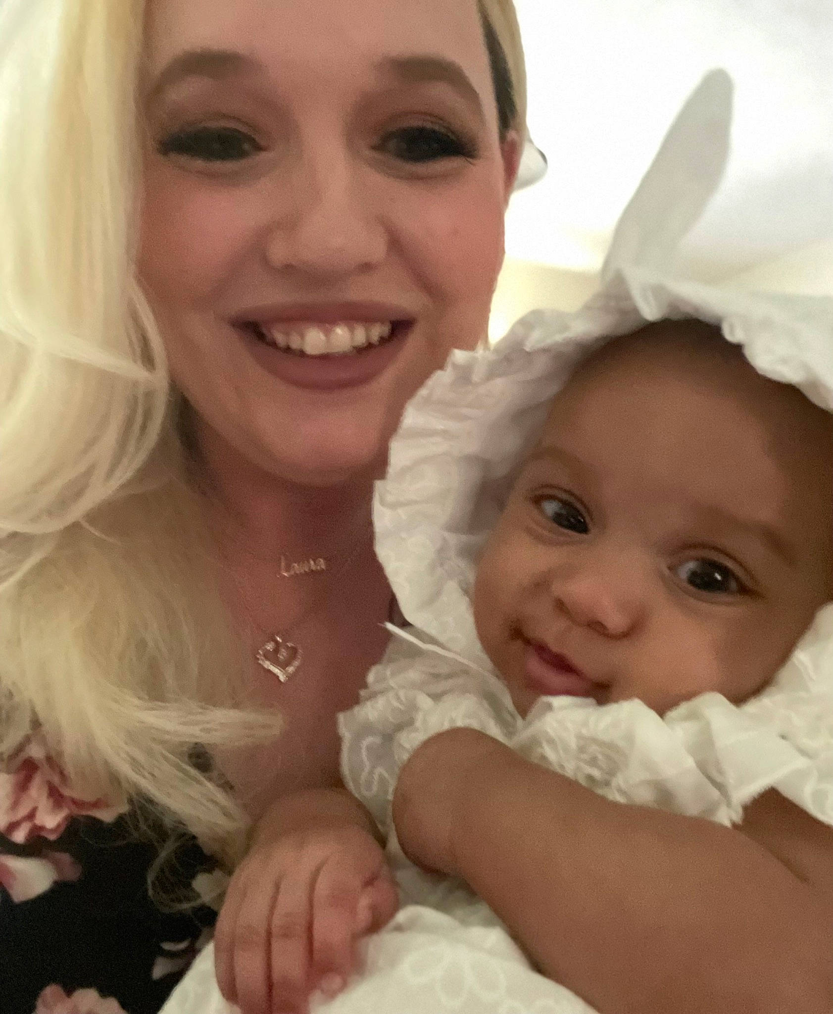 Genevieve is registered to the contest to win money with this photo: blond, close_up, ear, event, eye, eyebrow, facial_expression, finger, fun, gesture, hair, happy, head, iris, joy, lip, nose, organ, person, skin