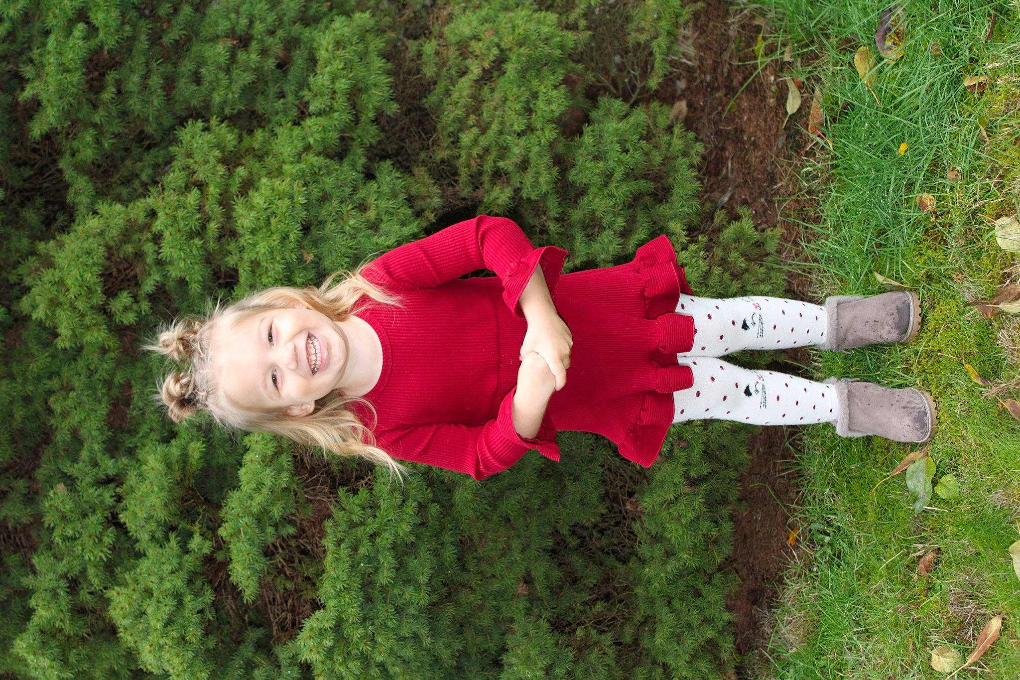 Addelynn is registered to the contest to win money with this photo: baby_toddler_clothing, carmine, event, face, fun, garden, grass, grass_family, grassland, groundcover, happy, joy, lawn, leisure, mammal, people_in_nature, person, plant, shrub, smile