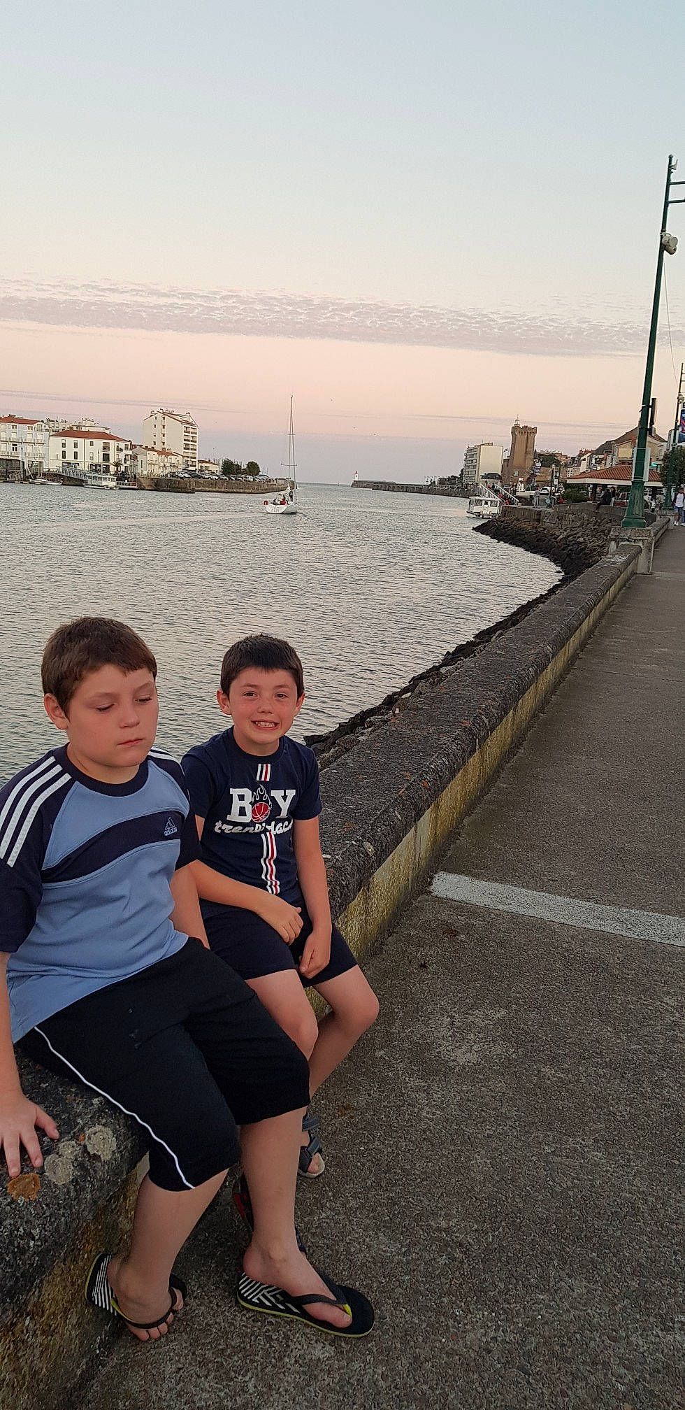 Damien a rejoint le concours — aidez-le/la à gagner de superbes lots ! joy, person, sea, tourism, travel, vacation