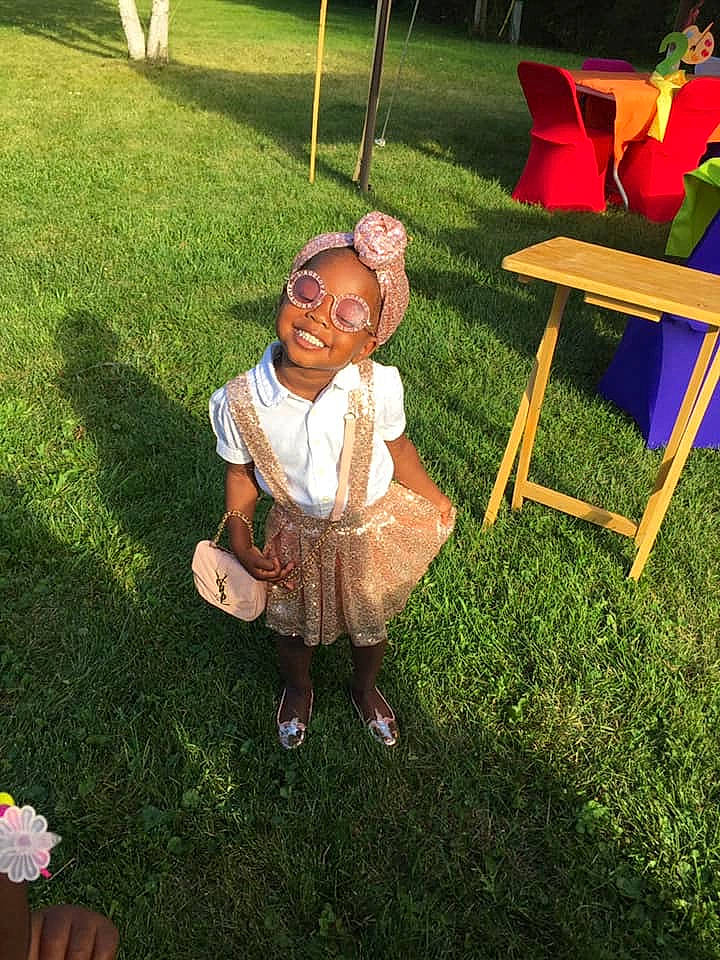 Amaria is registered to the contest to win money with this photo: backyard, child, fun, garden, grass, happy, joy, lawn, leaf, leisure, person, plant, play, sitting, smile, summer, toddler, tree, vacation, yard