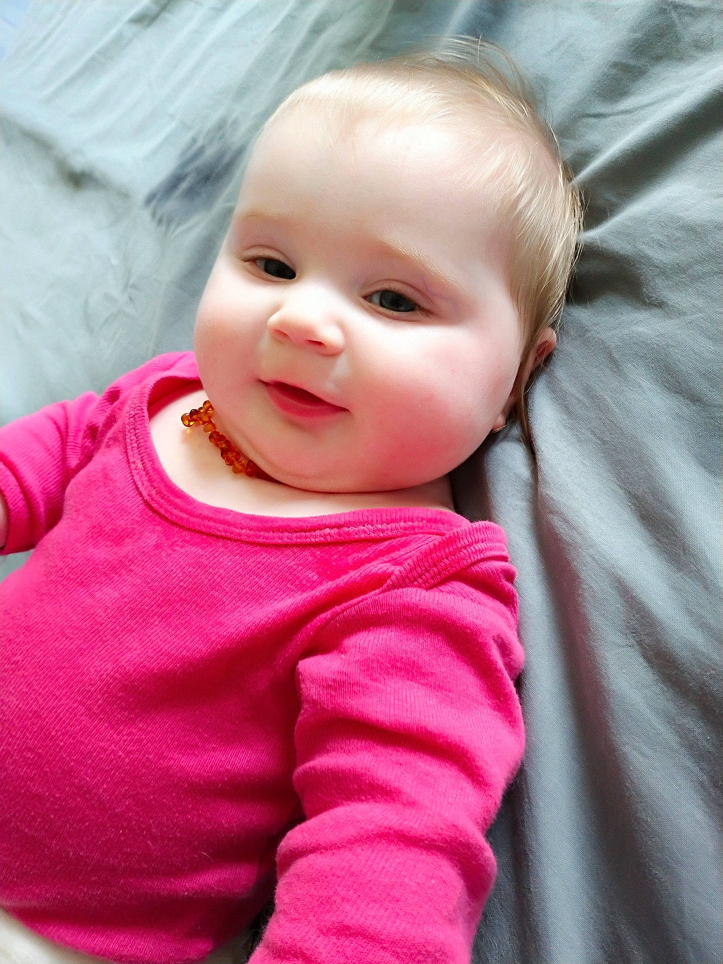 Mia a rejoint le concours — aidez-le/la à gagner de superbes lots ! beauty, cheek, child, child_model, eye, face, girl, human_hair_color, infant, lip, nose, person, pink, skin, smile, toddler