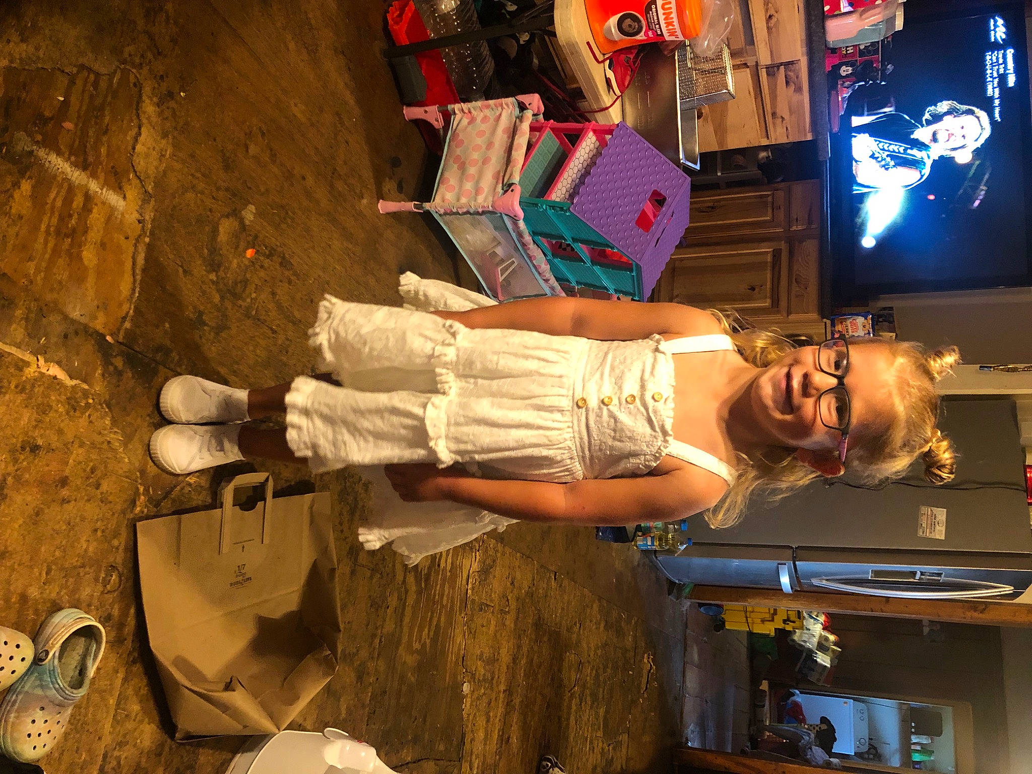 Avianna is registered to the contest to win money with this photo: art, building, display_device, entertainment, flesh, fun, hat, home_appliance, human_leg, joy, led_backlit_lcd_display, machine, person, room, smile, space, t_shirt, television, visual_arts, wood