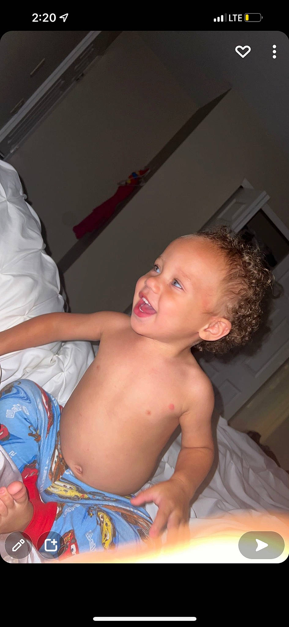 Draven is registered to the contest to win money with this photo: baby, cheek, chest, elbow, finger, flash_photography, hairstyle, human_body, iris, joint, mouth, muscle, nose, person, shoulder, skin, smile, stomach, thumb, toddler