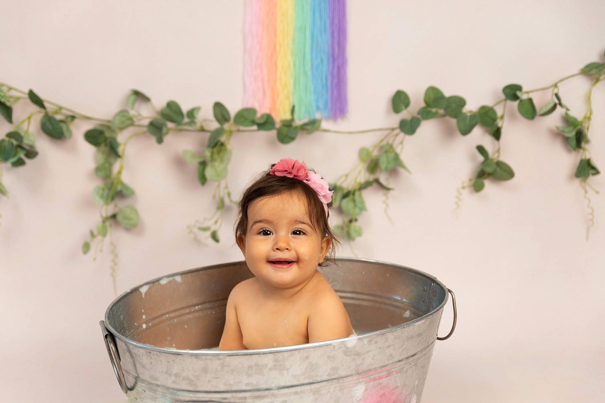 Beatrice is registered to the contest to win money with this photo: baby, baby_bathing, bathing, child, face, fashion_accessory, fun, hair_accessory, happy, headgear, headpiece, jewellery, joy, oval, person, plumbing_fixture, rainbow, rectangle, room, smile