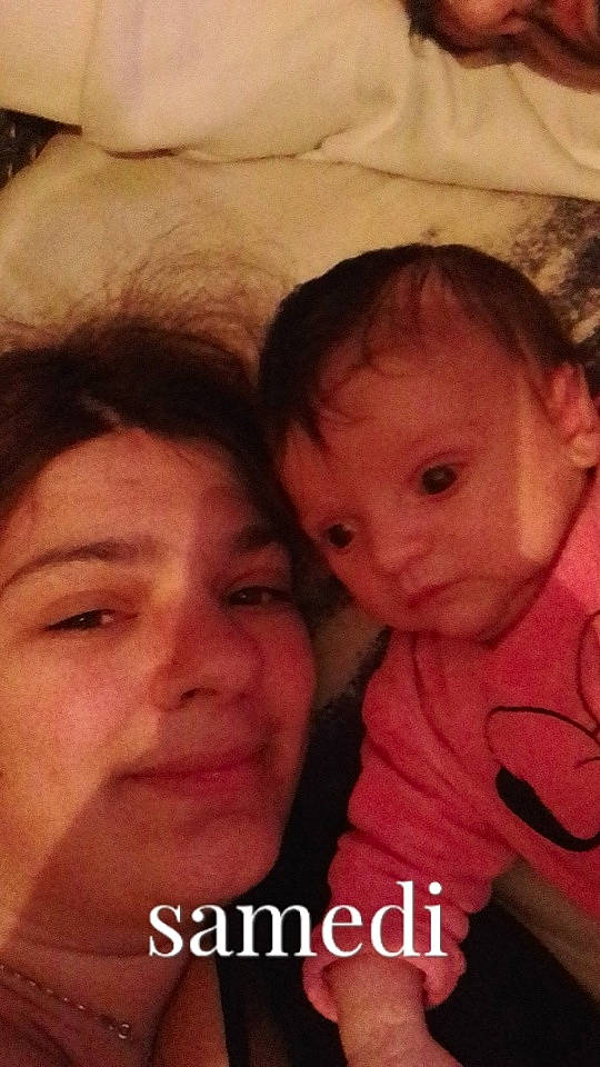 Julya a rejoint le concours — aidez-le/la à gagner de superbes lots ! baby, cheek, child, chin, eye, eyebrow, face, forehead, fun, head, lip, mouth, nose, people, person, photo_caption, photography, selfie, skin, smile