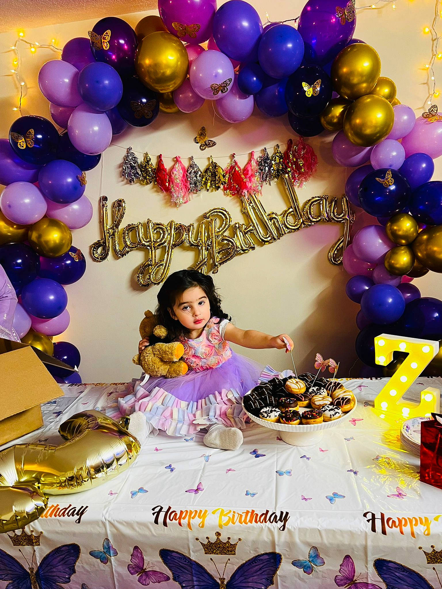 Zara joined the competition — help win amazing prizes! baked_goods, balloon, birthday, birthday_party, cake, cake_decorating, cake_decorating_supply, decoration, event, food, fun, happy, icing, lighting, party_supply, person, photograph, purple, sugar_cake, sweetness