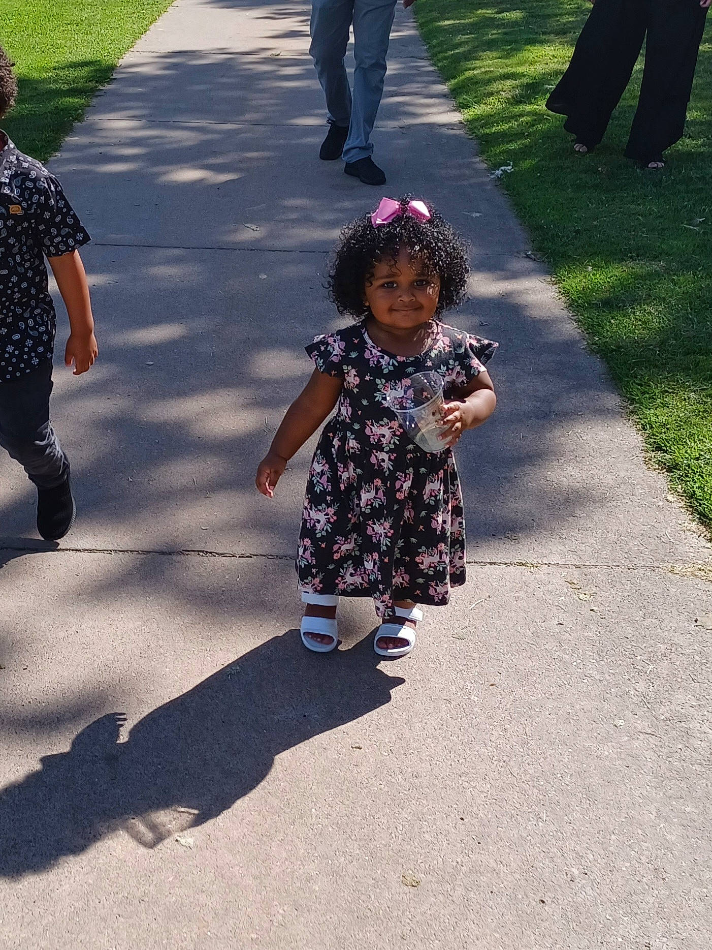 Zyla is registered to the contest to win money with this photo: asphalt, botany, fun, gesture, grass, hair, happy, headwear, joy, leg, leisure, people, people_in_nature, person, plant, recreation, road, road_surface, shoe, sidewalk