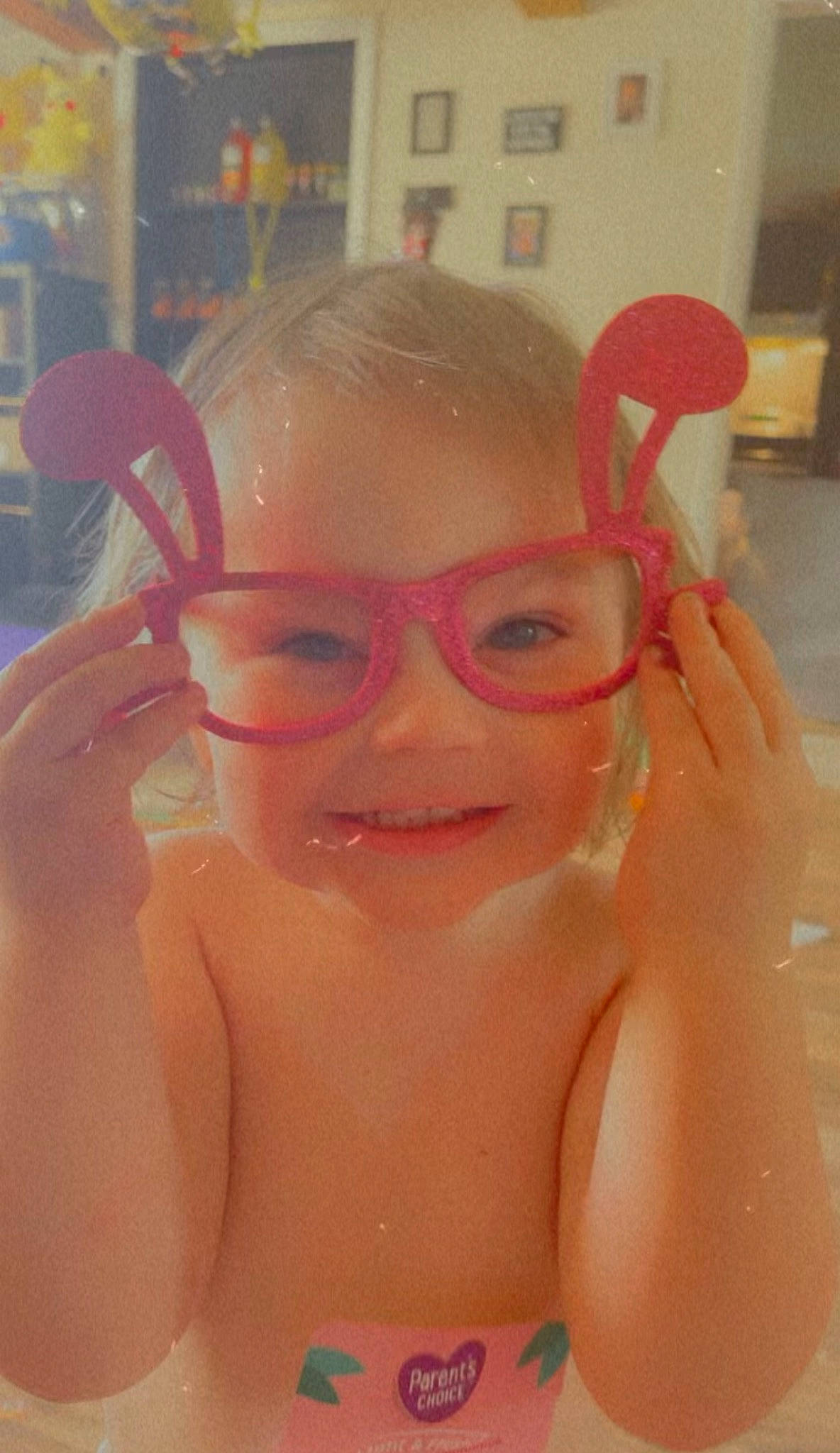 John is registered to the contest to win money with this photo: arm, cheek, ear, eyebrow, eyelash, eyewear, finger, forehead, gesture, glasses, goggles, hand, joy, lip, mouth, muscle, nose, person, skin, smile