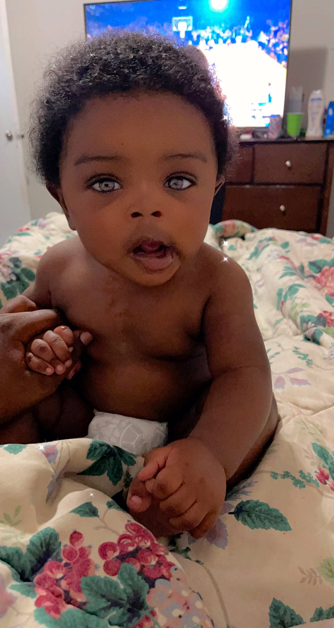 Marlee is registered to the contest to win money with this photo: arm, cabinetry, cheek, chest, comfort, eye, eyelash, face, finger, forehead, hair, hairstyle, hand, head, lip, mouth, neck, nose, person, skin