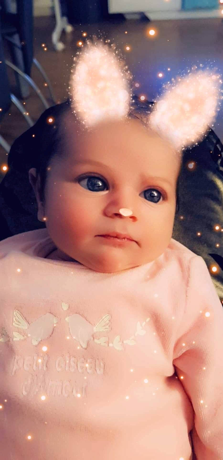 Dayana participe au concours pour gagner de l'argent avec cette photo : baby, cheek, child, doll, ear, eye, eyebrow, eyelash, face, fawn, forehead, head, iris, lip, organ, person, photography, pink, skin, smile