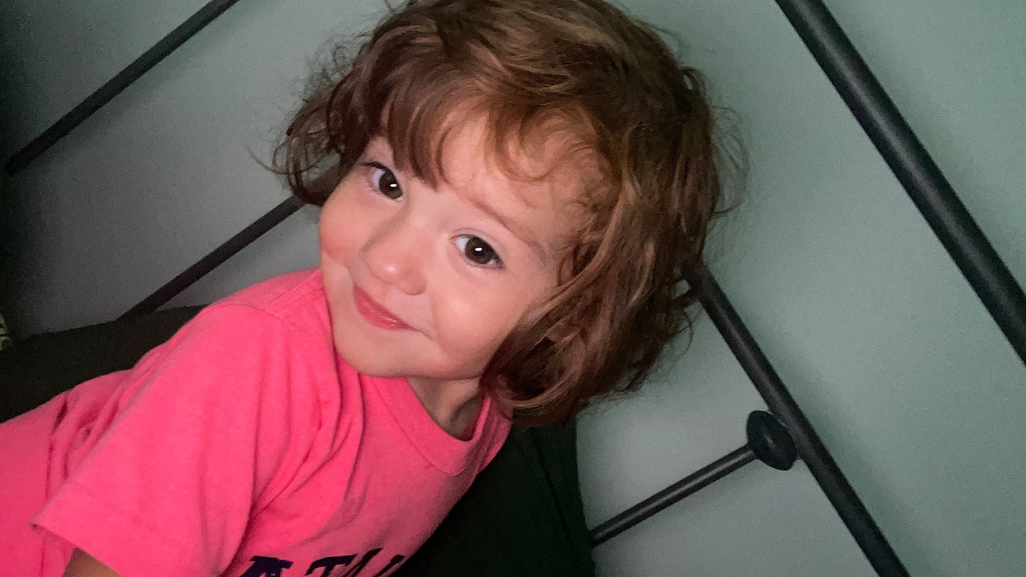 Rhiannon is registered to the contest to win money with this photo: arm, cheek, chin, ear, eye, eyebrow, eyelash, face, hair, hand, human_body, jaw, joy, lip, mouth, neck, nose, person, shoulder, skin