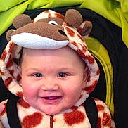 Aziah is registered to the contest to win money with this photo: