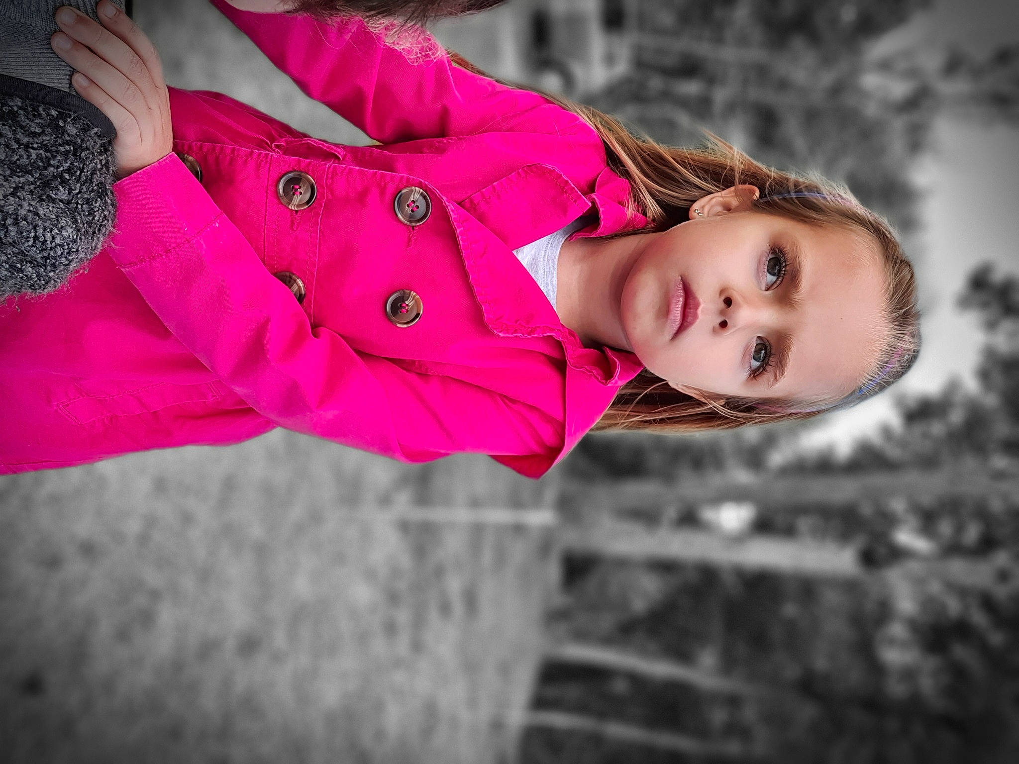 Noemie participe au concours pour gagner de l'argent avec cette photo : baby, beauty, cheek, child, child_model, eye, face, head, lip, magenta, nose, outerwear, person, photography, pink, plant, skin, smile, toddler, tree