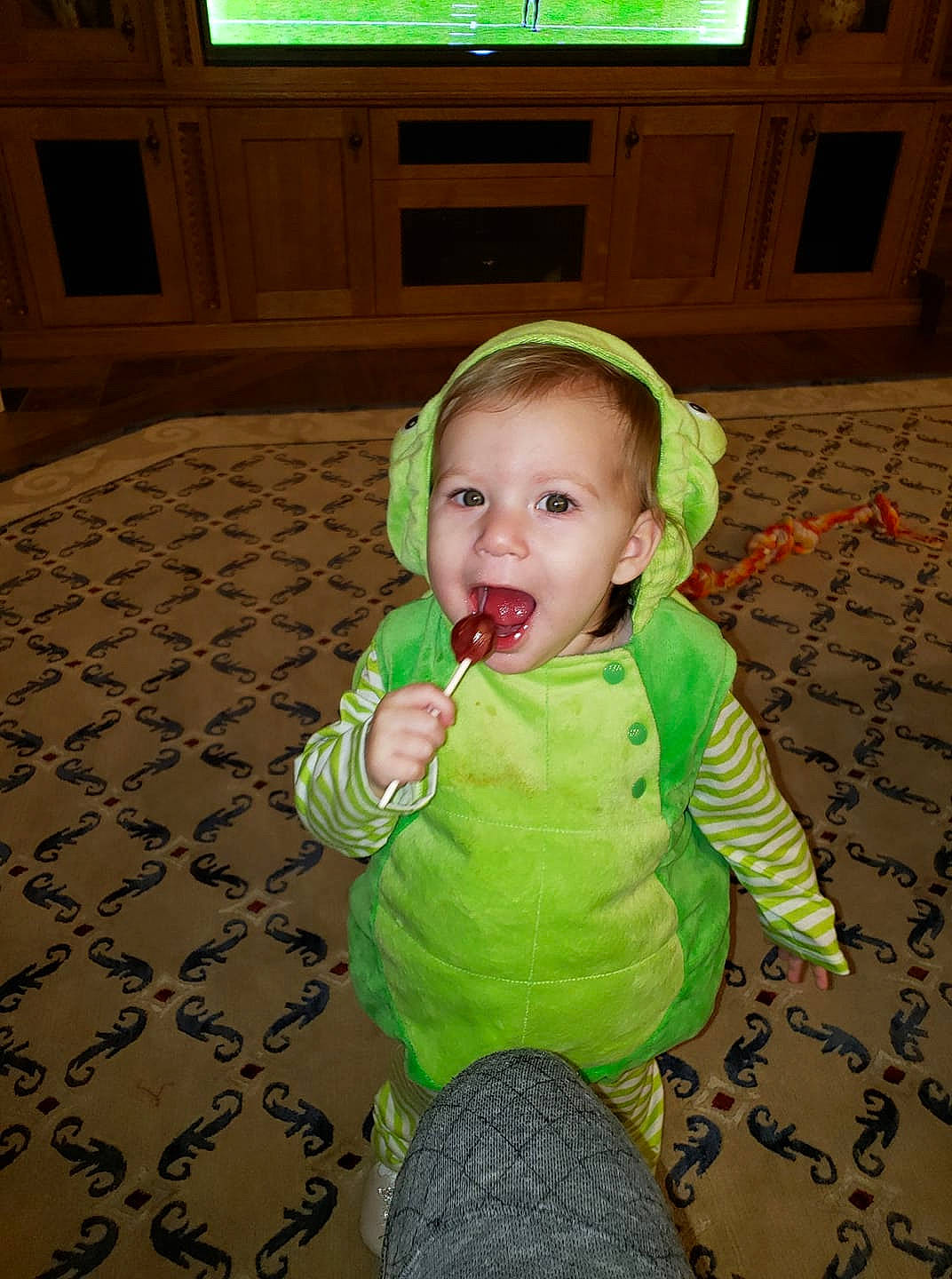 Kendall is registered to the contest to win money with this photo: child, green, person, toddler