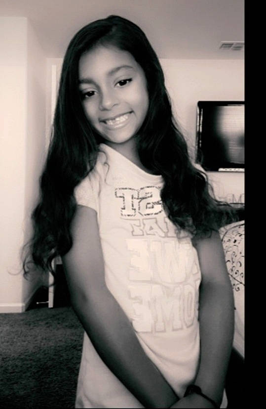 Stalarra is registered to the contest to win money with this photo: beauty, black, black_and_white, black_hair, eyebrow, face, forehead, fun, hair, hairstyle, joy, lady, lip, long_hair, monochrome_photography, person, photo_shoot, photograph, photography, smile