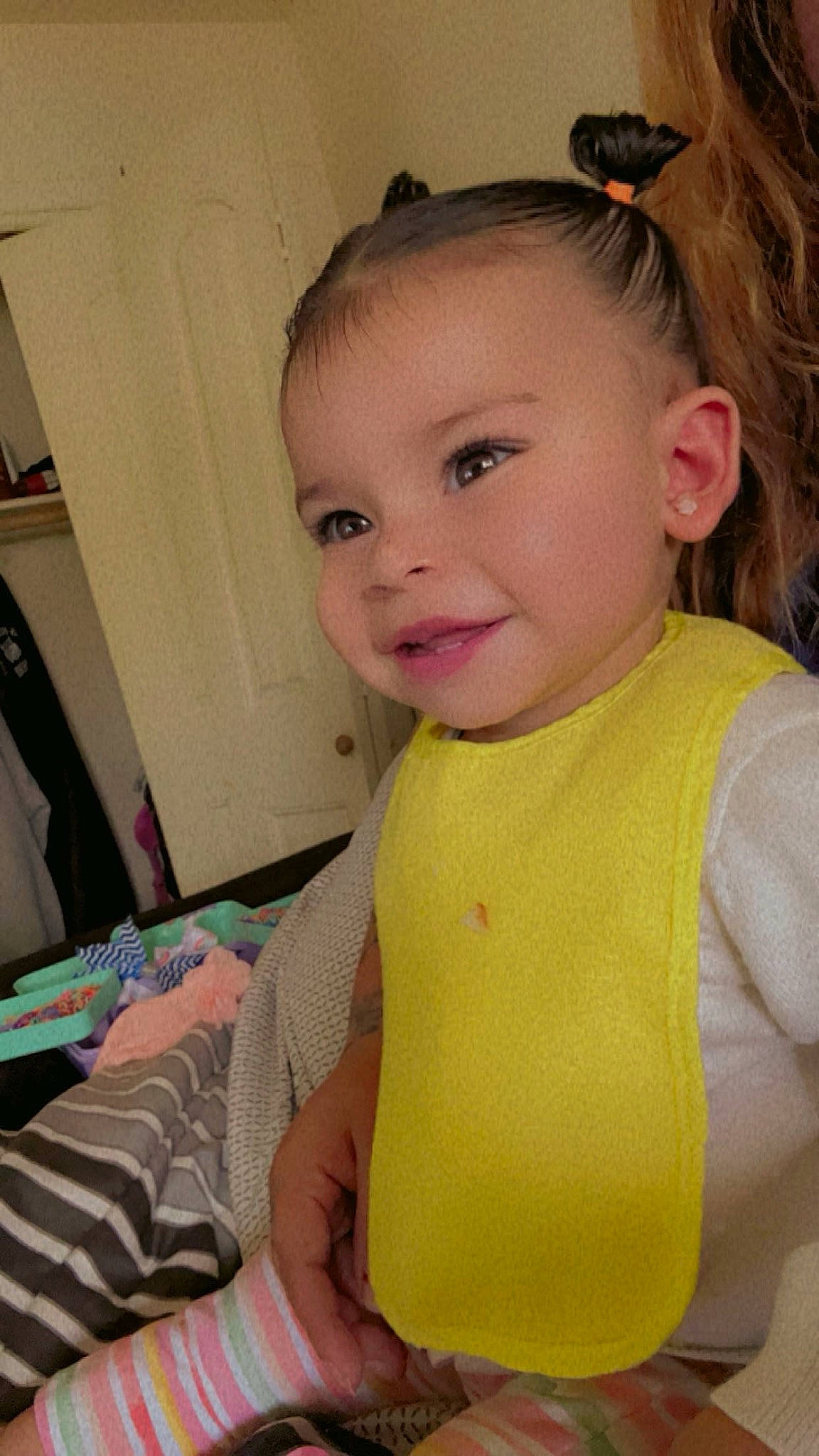 Amiyah Niki is registered to the contest to win money with this photo: arm, baby_toddler_clothing, cheek, chin, ear, eye, eyebrow, face, forehead, hair, hairstyle, head, human_body, lip, mouth, neck, nose, person, shoulder, skin