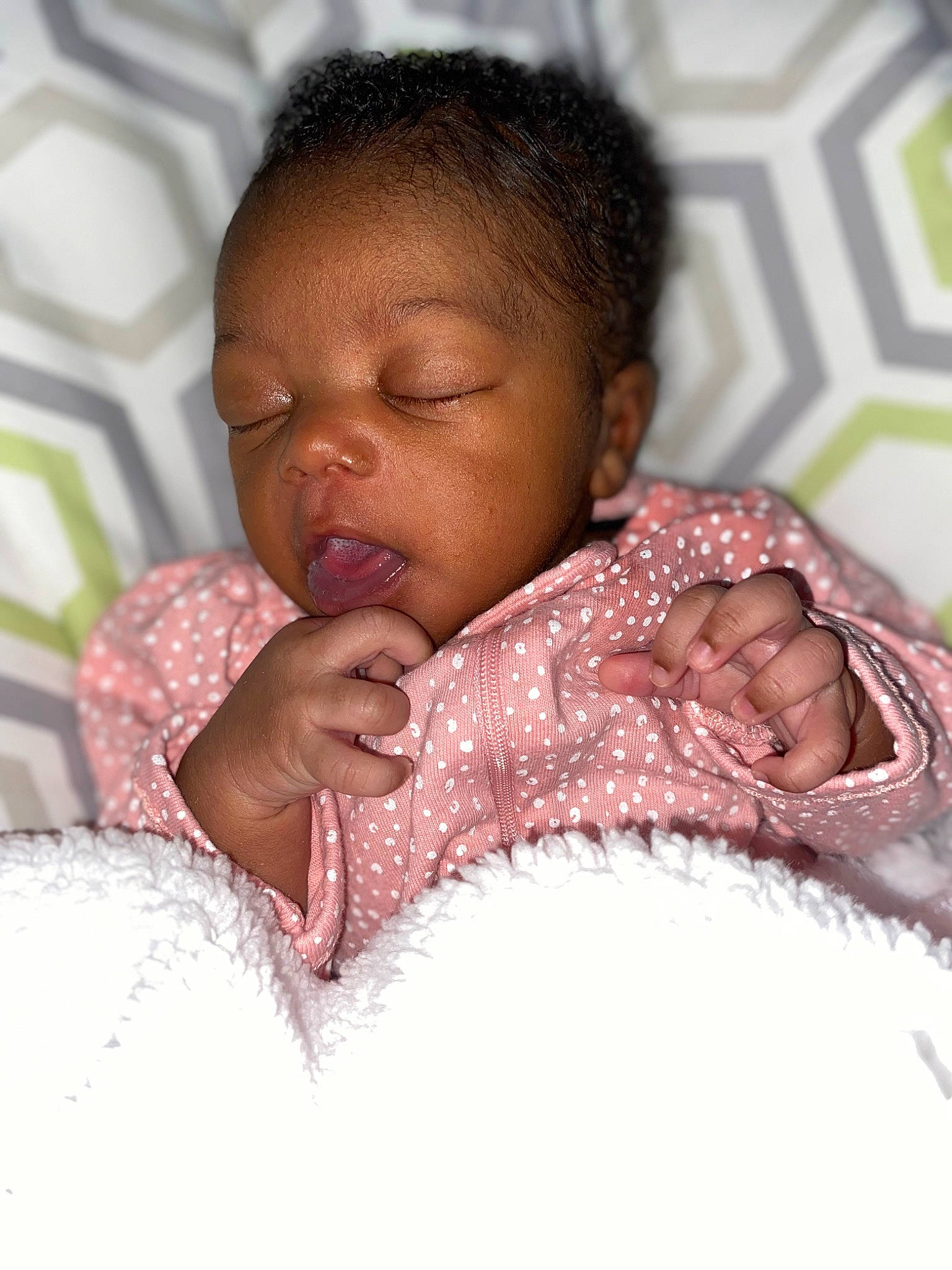 Damiyah is registered to the contest to win money with this photo: baby, cheek, comfort, eye, eyebrow, eyelash, face, forehead, hair, hairstyle, happy, head, human, human_body, iris, lip, mouth, neck, nose, person