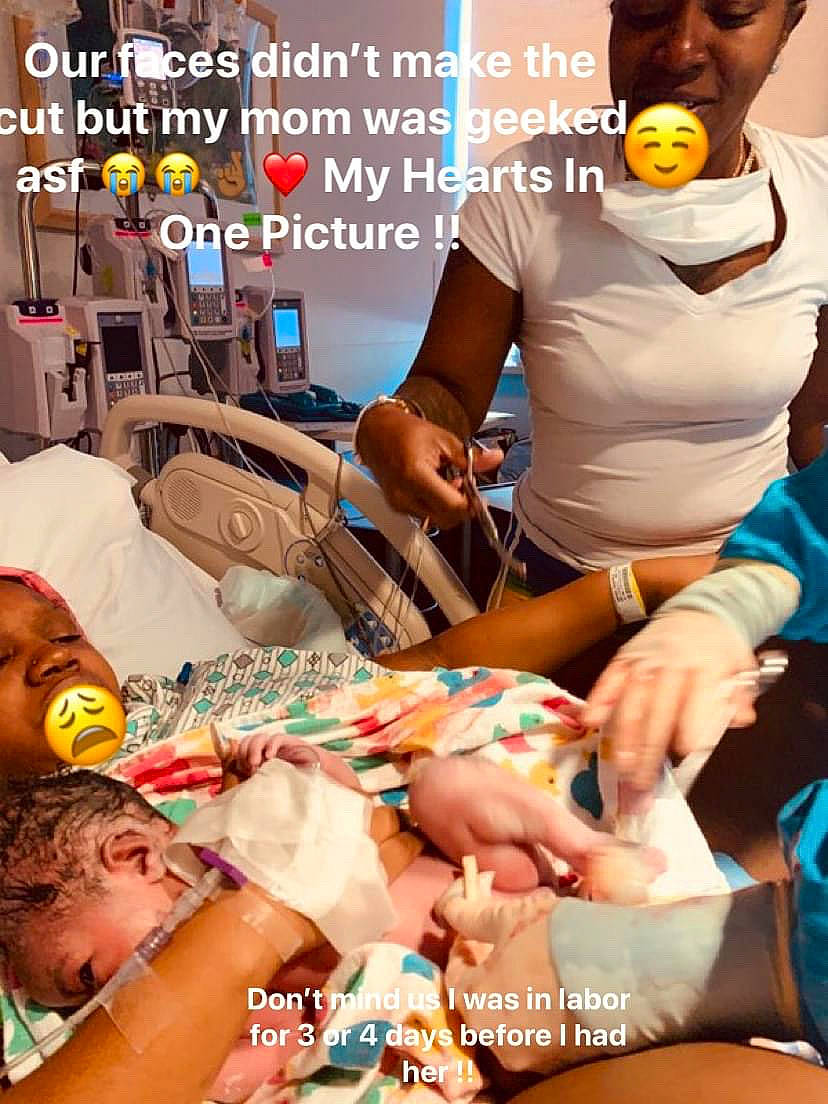 Avah is registered to the contest to win money with this photo: abdomen, child, cooking, event, finger, flesh, fun, medical, medical_procedure, mouth, muscle, patient, pattern, person, room, service, t_shirt, thigh, thumb, wrist