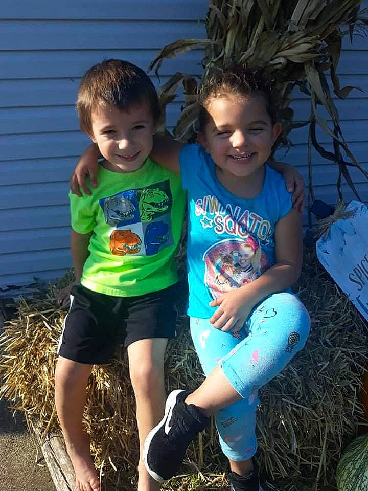 Izzy is registered to the contest to win money with this photo: blue, child, cool, electric_blue, event, flash_photography, fun, grass, grass_family, happy, iris, joy, leg, leisure, people_in_nature, person, shorts, smile, soil, t_shirt