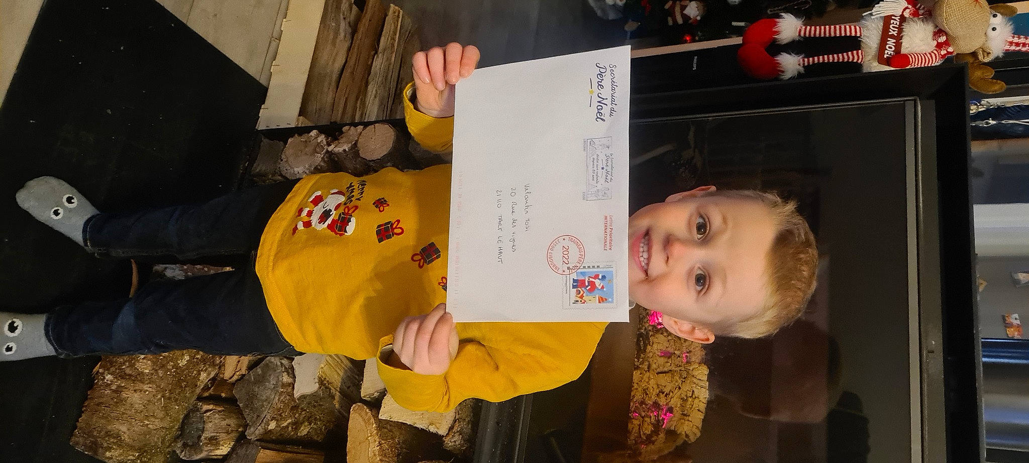 Valantin a rejoint le concours — aidez-le/la à gagner de superbes lots ! baby, child, event, font, fun, handwriting, happy, person, room, t_shirt, tire, toddler, tree, world