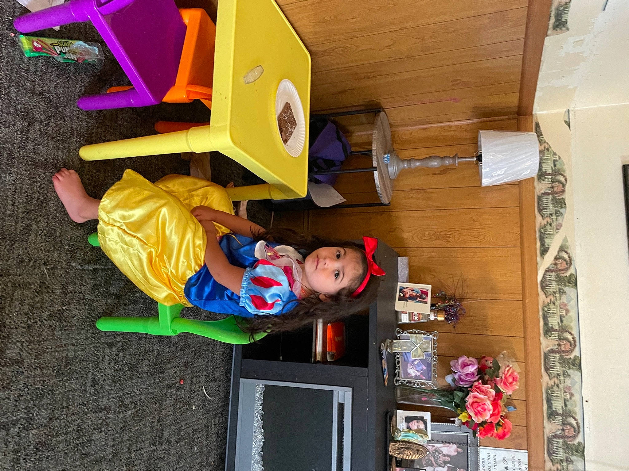 Anavelia is registered to the contest to win money with this photo: art, baby, child, fictional_character, flooring, fun, hardwood, home_appliance, house, leisure, person, play, room, shelf, shoe, t_shirt, television, television_set, toddler, toy