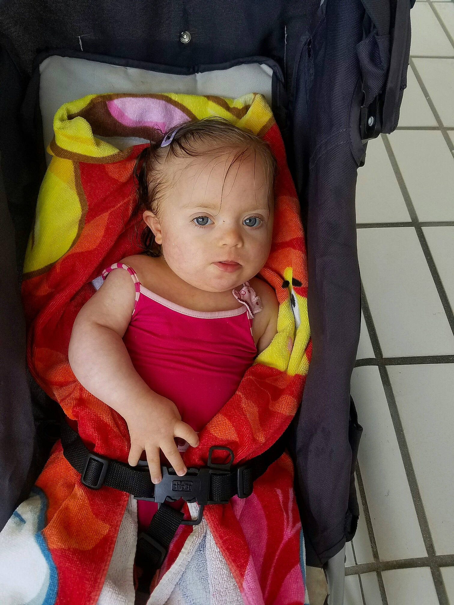 Sélène a rejoint le concours — aidez-le/la à gagner de superbes lots ! baby, baby_carriage, baby_products, cheek, child, eye, iris, person, product, skin, smile, toddler