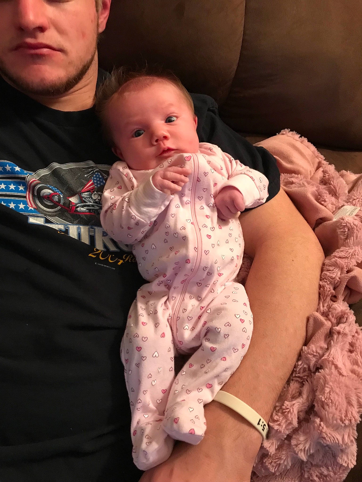 Kinleigh joined the competition — help win amazing prizes! abdomen, arm, child, finger, fun, girl, hand, human, infant, mother, mouth, muscle, person, product, skin, smile, toddler, trunk