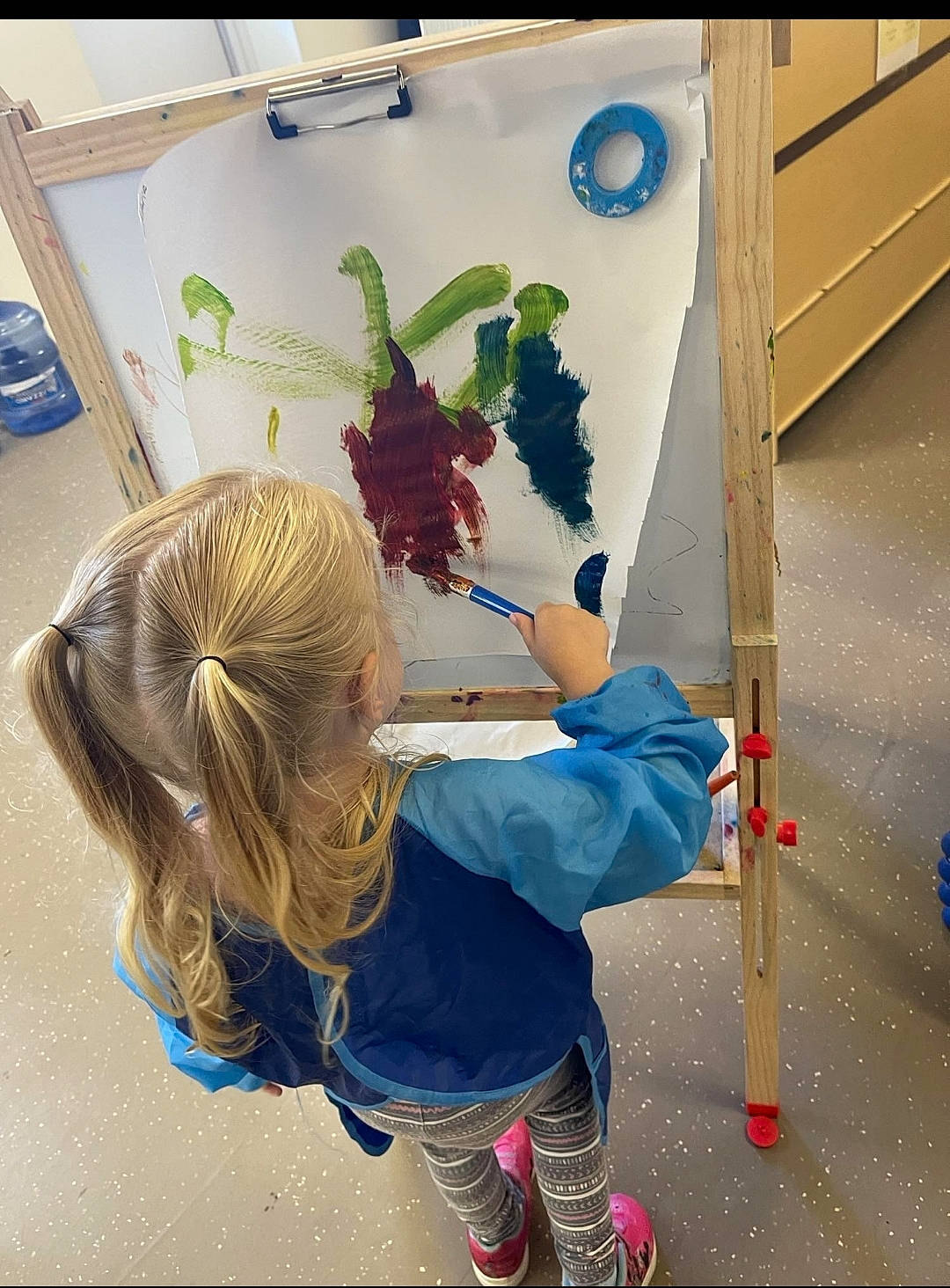 Victoria is registered to the contest to win money with this photo: art, artist, child, child_art, electric_blue, flooring, fun, illustration, leisure, mural, paint, painter, painting, person, play, recreation, room, t_shirt, toddler, visual_arts