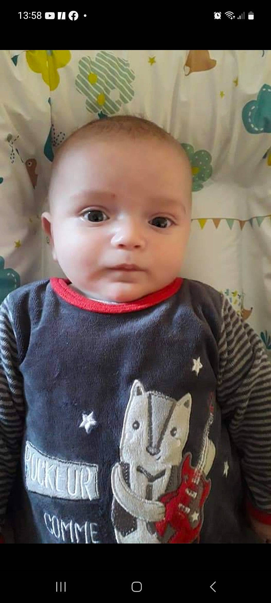 Juanito a rejoint le concours — aidez-le/la à gagner de superbes lots ! baby, baby_toddler_clothing, cheek, child, clothing, eye, eyebrow, eyelash, face, green, head, iris, lip, nose, person, skin, sleeve, t_shirt, textile, toddler