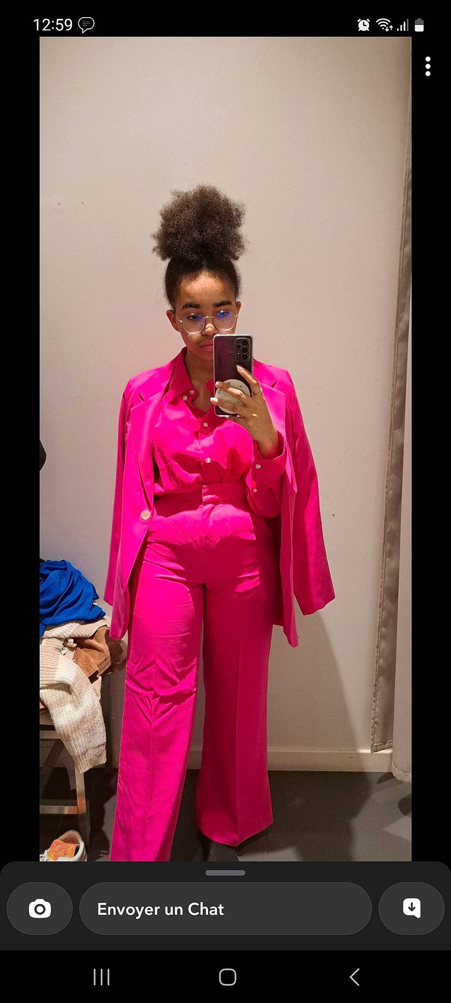 Emmanuella a rejoint le concours — aidez-le/la à gagner de superbes lots ! collar, day_dress, electric_blue, embellishment, event, eyewear, fashion_design, fashion_model, formal_wear, jewellery, magenta, neck, necklace, person, pink, purple, satin, shoulder, silk, sleeve