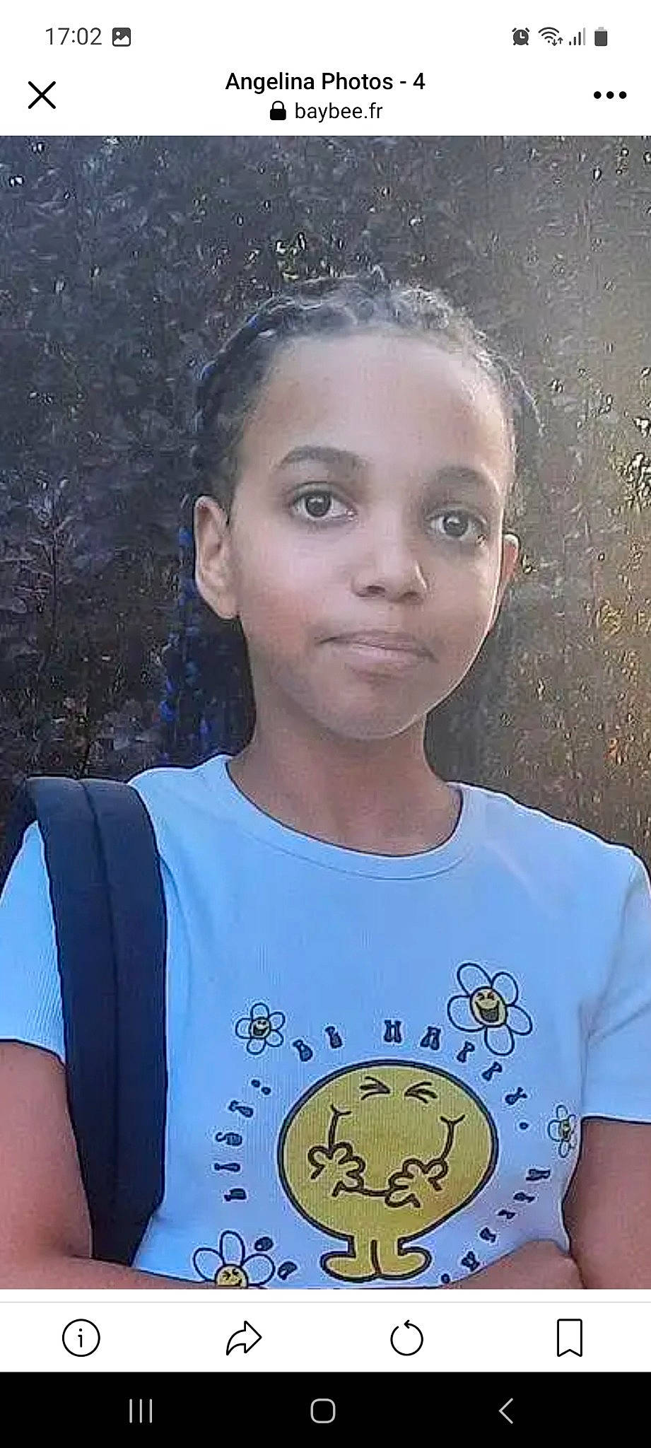 Angelina participe au concours pour gagner de l'argent avec cette photo : active_shirt, beauty, black, cheek, chin, cool, electric_blue, facial_expression, forehead, hairstyle, happy, human, joy, neck, nose, organ, person, skin, sleeve, t_shirt