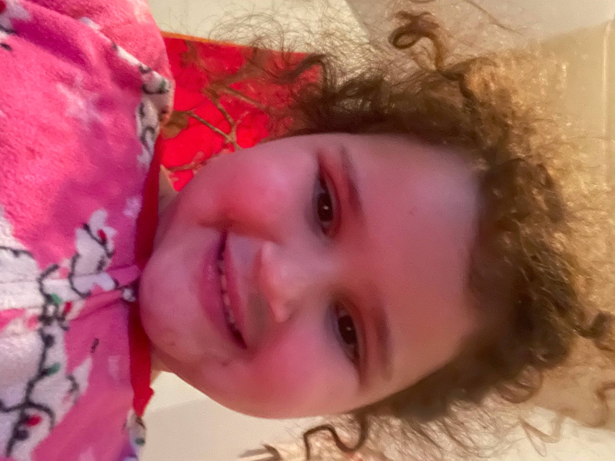 Jamie is registered to the contest to win money with this photo: cheek, chin, eye, eyebrow, eyelash, face, forehead, hair, head, human, human_body, jaw, joy, lip, mouth, neck, nose, organ, person, plant